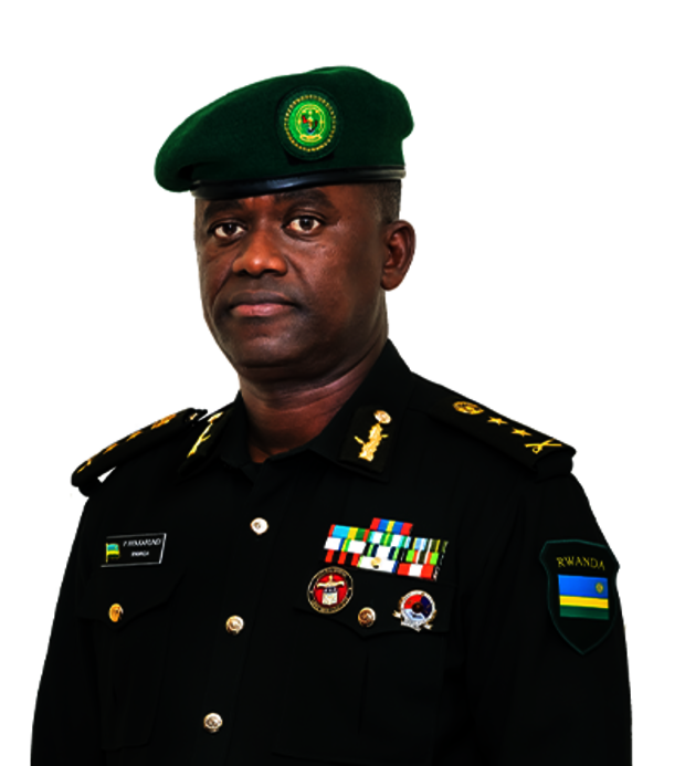 Maj Gen Vincent NYAKARUNDI, Umugaba w'ingabo z'u Rwanda zirwanira ku Butaka